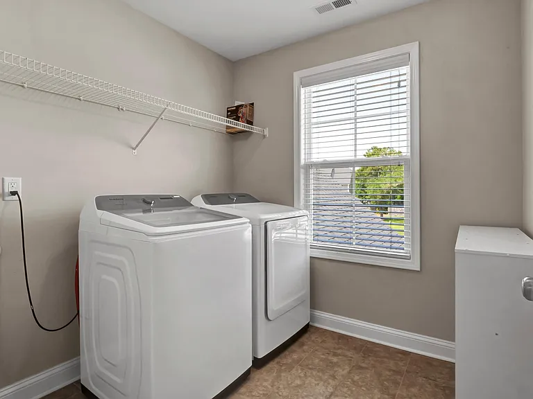 315 Red Cedar Dr — Photo 21