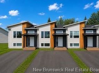 65 Aime St, Dieppe, NB E1A9M3