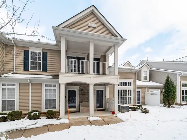 25646 Maritime Cir S #17, Harrison Township, MI 48045