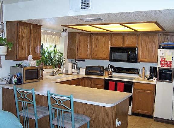 2nd image of 137 San Remo Avenue #L@@K->