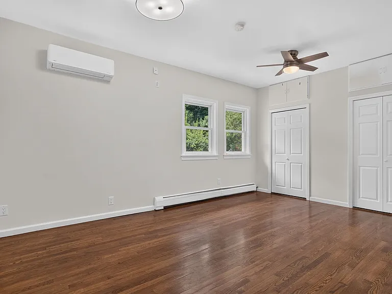 60 Stephens Rd #1 — Photo 3