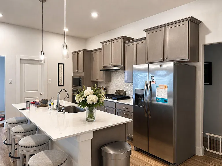 2719 Sellers Island Dr — Photo 6