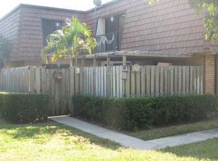 2215 22nd Ln #B, Greenacres, FL 33463