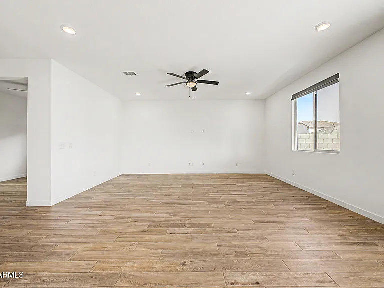 17057 W Molly Ln — Photo 14