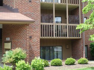 2102 Turtle Run Dr APT 8, Henrico, VA 23233