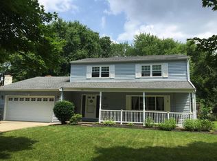 320 Jennie Dr, Columbus, OH 43230