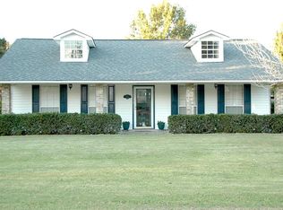214 Maureen Dr, Youngsville, LA 70592