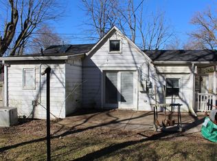 4484 W Waters Rd, Ann Arbor, MI 48103