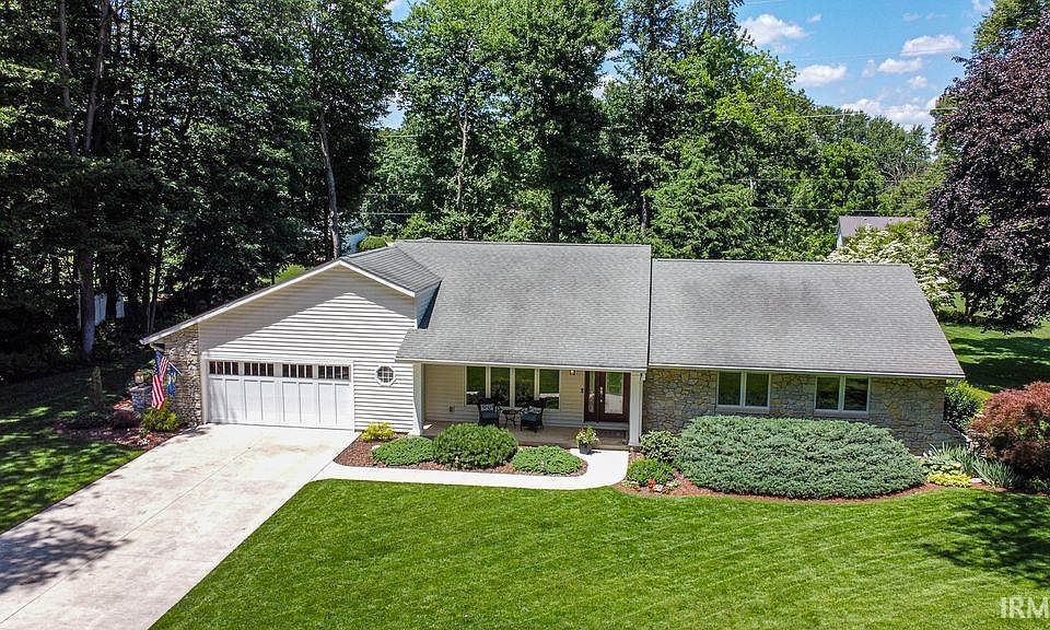 1st image of 12638 Emerald Ct