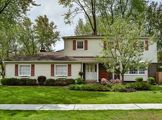 291 University Dr, Buffalo Grove, IL 60089