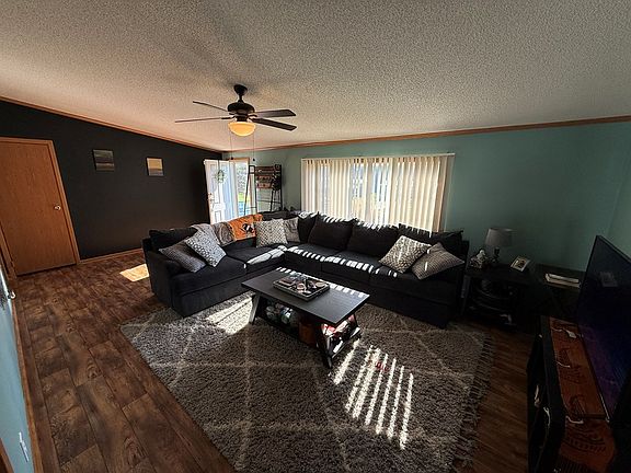2nd image of 202 Dixie Dr
