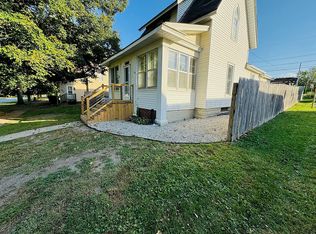 705 2nd St, Traer, IA 50675