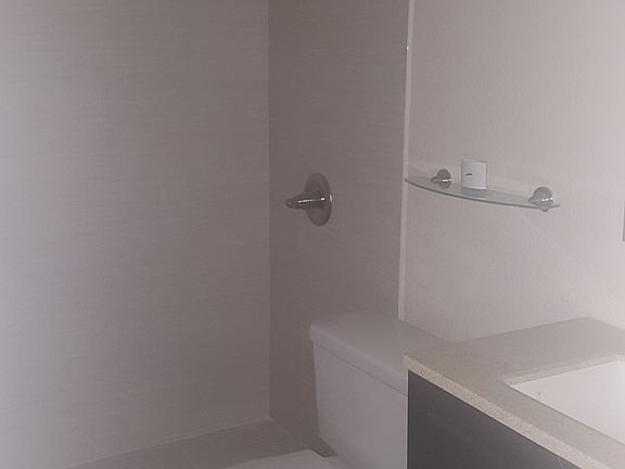 5th image of 2704 Upsandown St