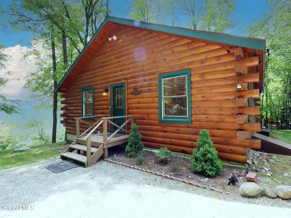 55 Brantwood Heights Road, Brant Lake, NY 12815