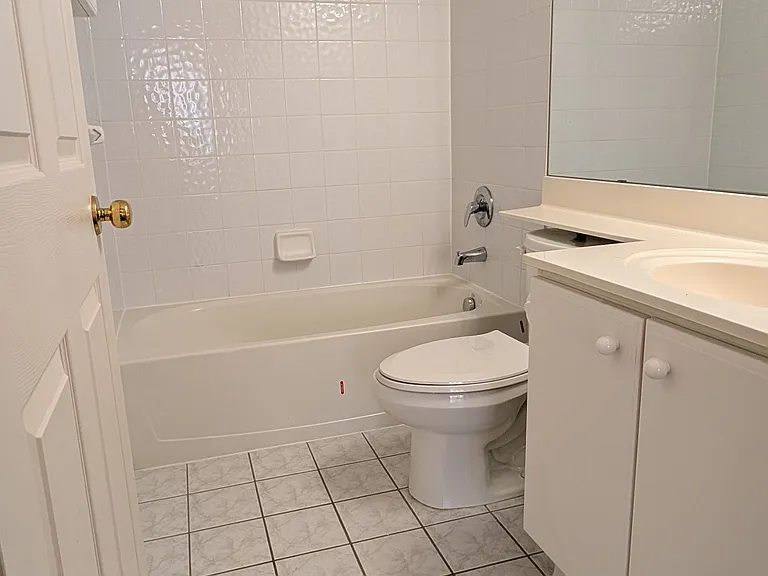 5039 Finch Ave E #1203 — Photo 13