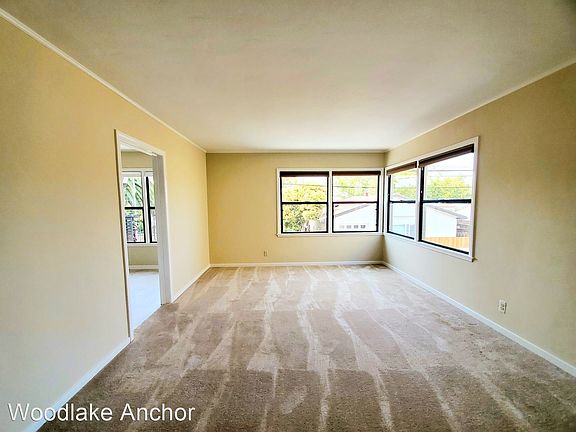 2nd image of 125 South Blvd #10392441