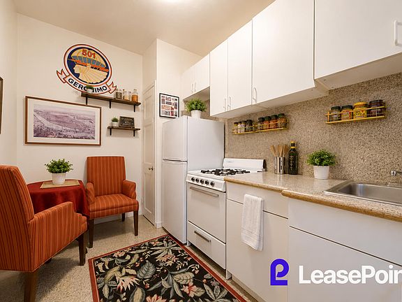 5th image of 414 W 121st St APT 29