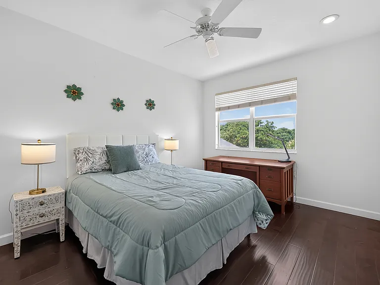 143 Isle Verde Way — Photo 24