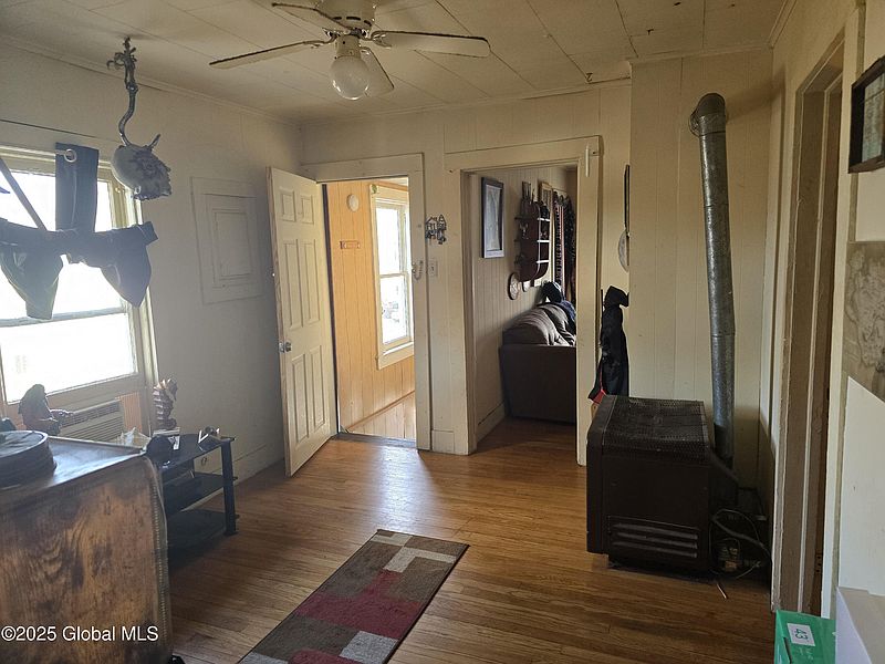 5th image of 7 Fulton Street