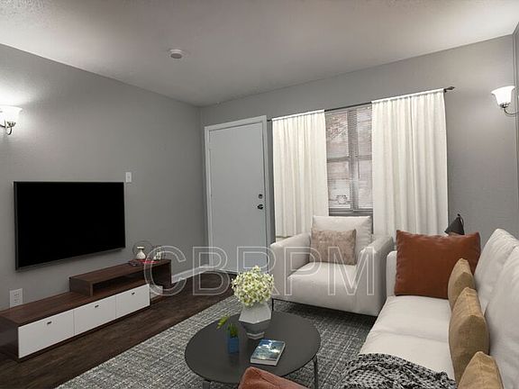 5th image of 102 Waco Ave E #112
