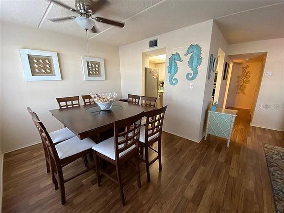 3rd image of 11700 Park Blvd APT 103