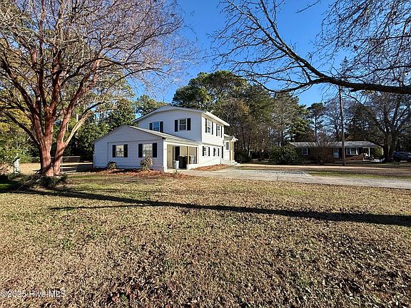5th image of 113 Horseshoe Drive