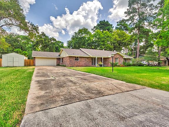 2nd image of 607 Golden Bear Ln