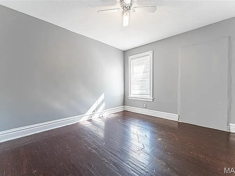 3540 Michigan Ave — Photo 22
