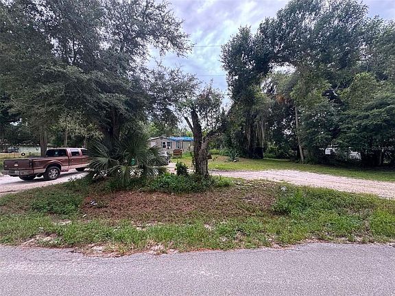 4th image of 6702 NE 1ST STREET