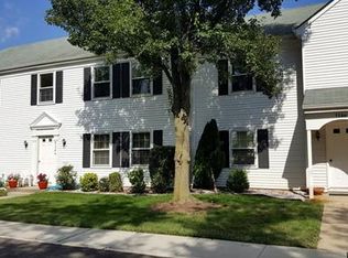 534 N Terry Ln, Monroe, NJ 08831