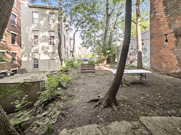 2nd image of 3236 Bishop St #1