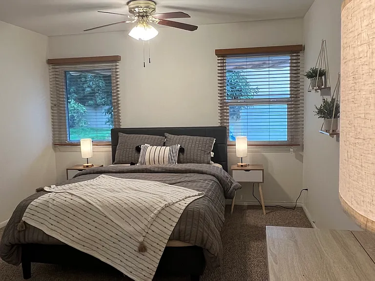 12062 Kathy Ln — Photo 6