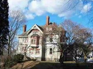 682 Rock St #1, Fall River, MA 02720