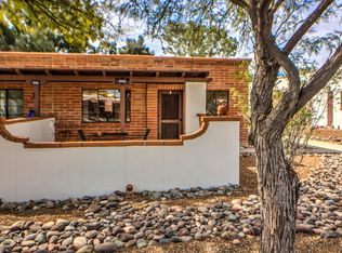 385 W Camino Penasco, Green Valley, AZ 85614