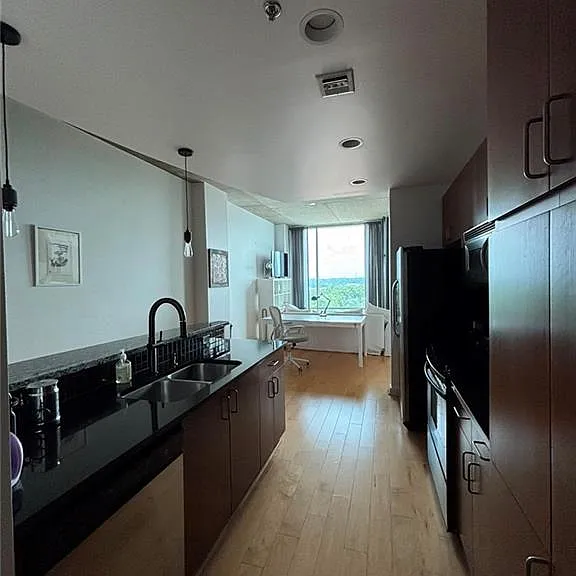 943 Peachtree St NE #1117 — Photo 3