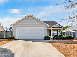 513 Foxfield Ct, Wilmington, NC 28411