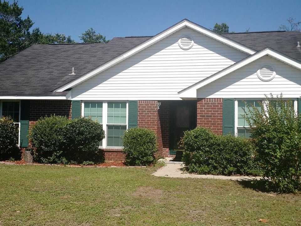 1st image of 2828 Brassie Cir
