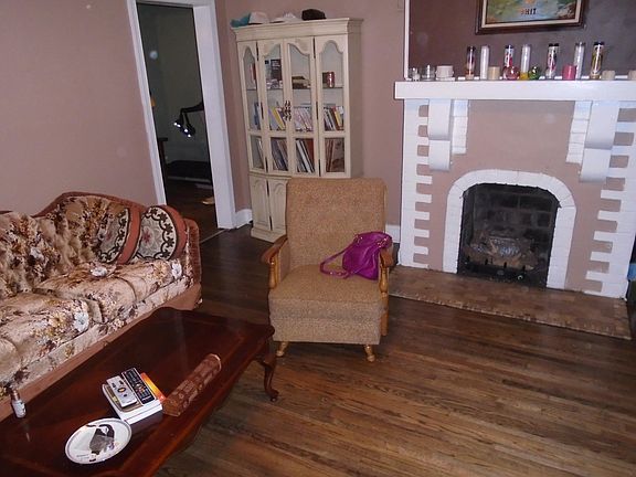 Lovely Living Room with Fireplace