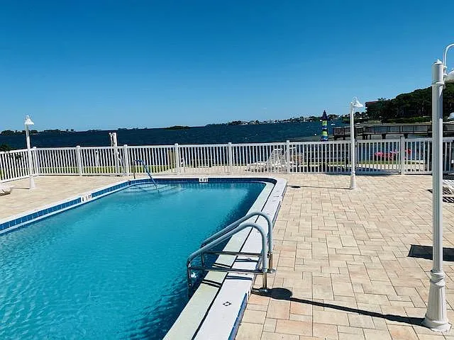 464 N Paula Dr #211 — Photo 54