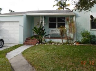 2535 Taylor St, Hollywood, FL 33020