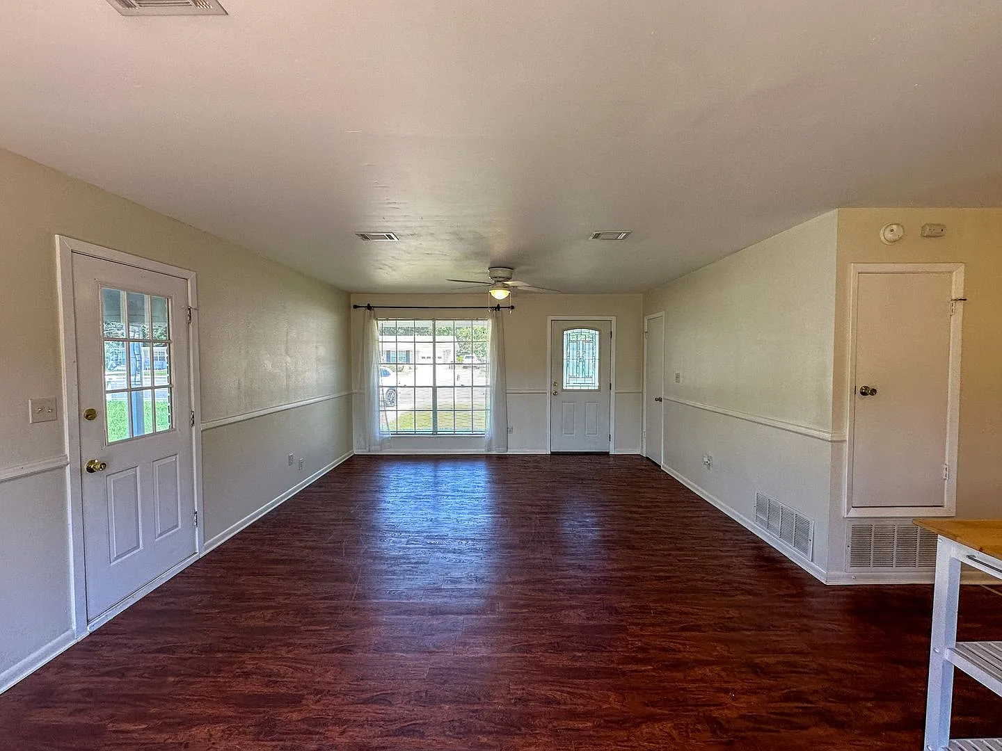 3 Bedroom 2 Bath Home for Rent in the Heart of Pensacola! — Photo 3