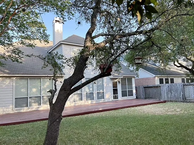 1321 Holmes Ln — Photo 31