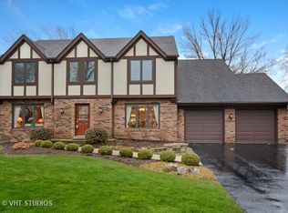 1008 Royal Bombay Ct, Naperville, IL 60563