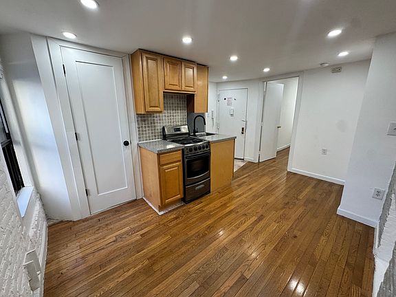 5th image of 153 Avenue A APT 19