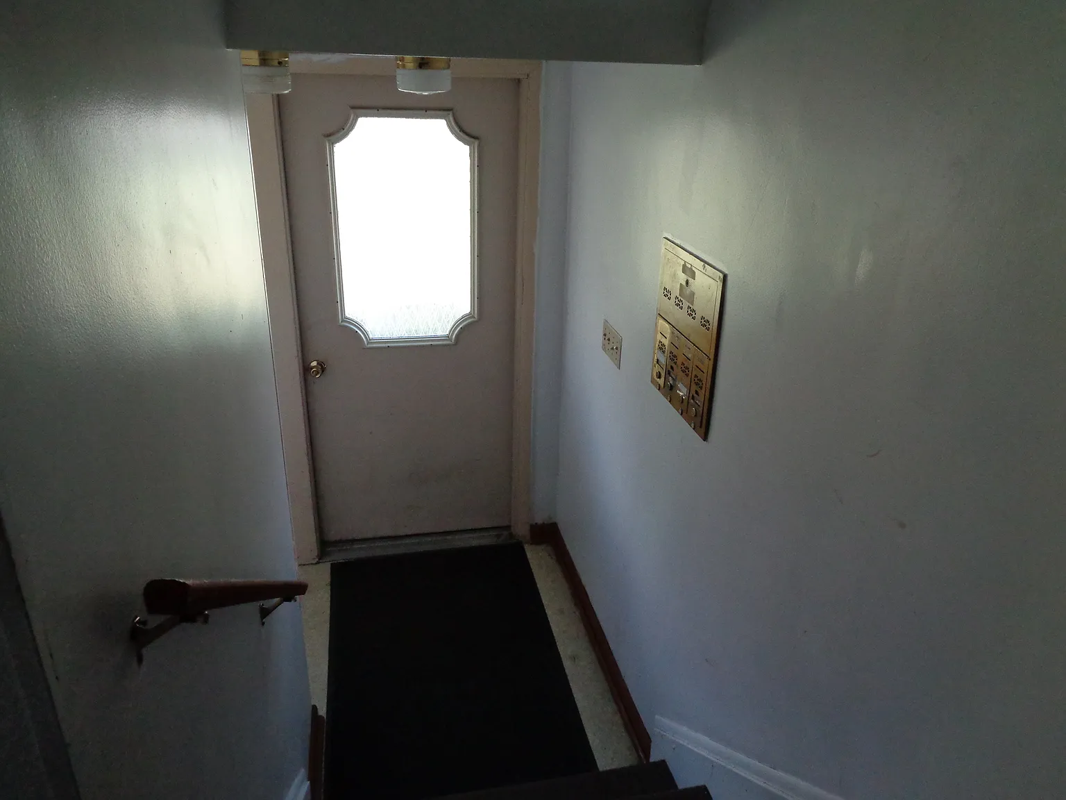 2 bed, $1,200 — Photo 2