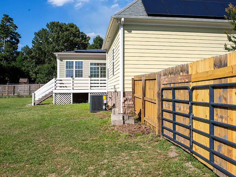 432 Booth Pond Rd — Photo 9
