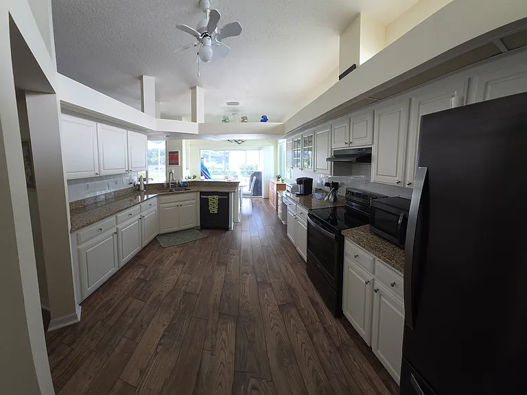 736 Grassy Oaks Dr — Photo 6