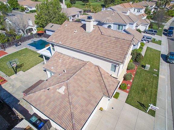 4th image of 7856 Tigerwoods Dr