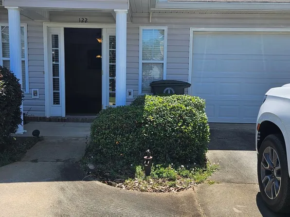 122 Jasmine Cir, Enterprise, AL 36330