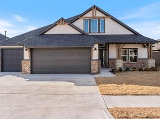 15809 Flint Dr, Moore, OK 73170